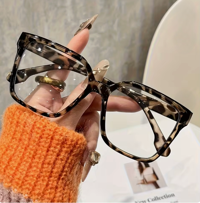 Lunette anti-lumiere bleu forme de chat pour femmes ( 1 achetée = 1 coussinet pour talon OFFERT)